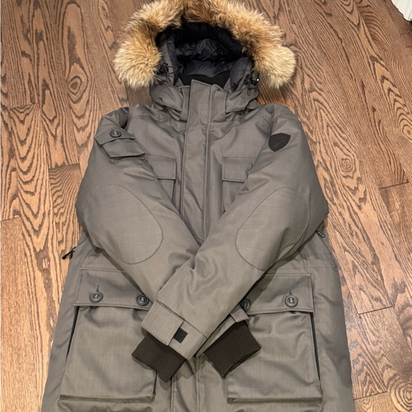 NWOT Nobis Barry Long parka XL - Picture 2 of 8
